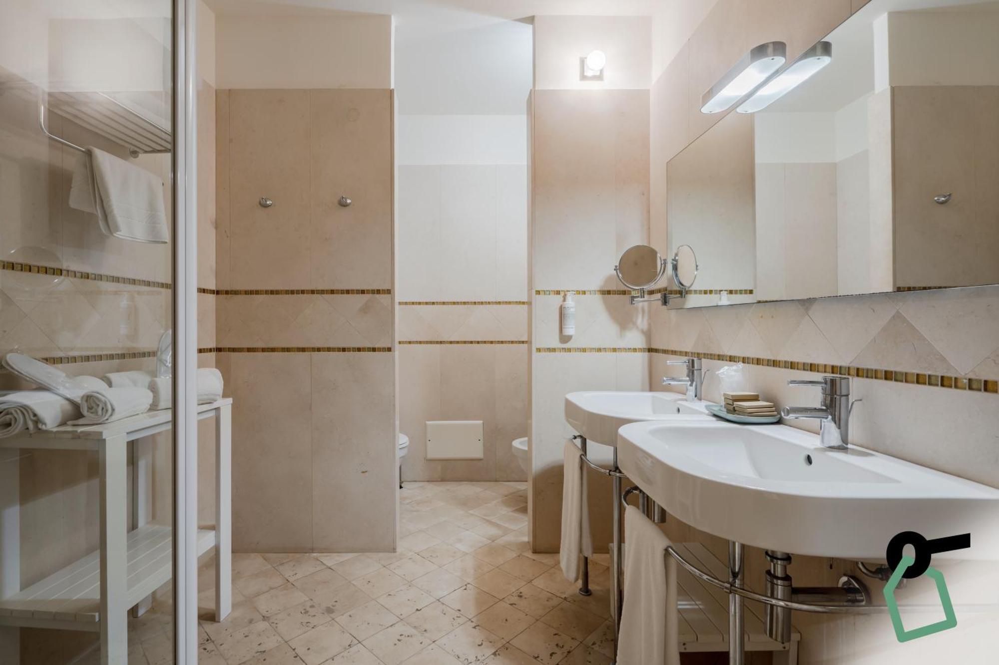 Hotiday Room Collection - Οτράντο Εξωτερικό φωτογραφία